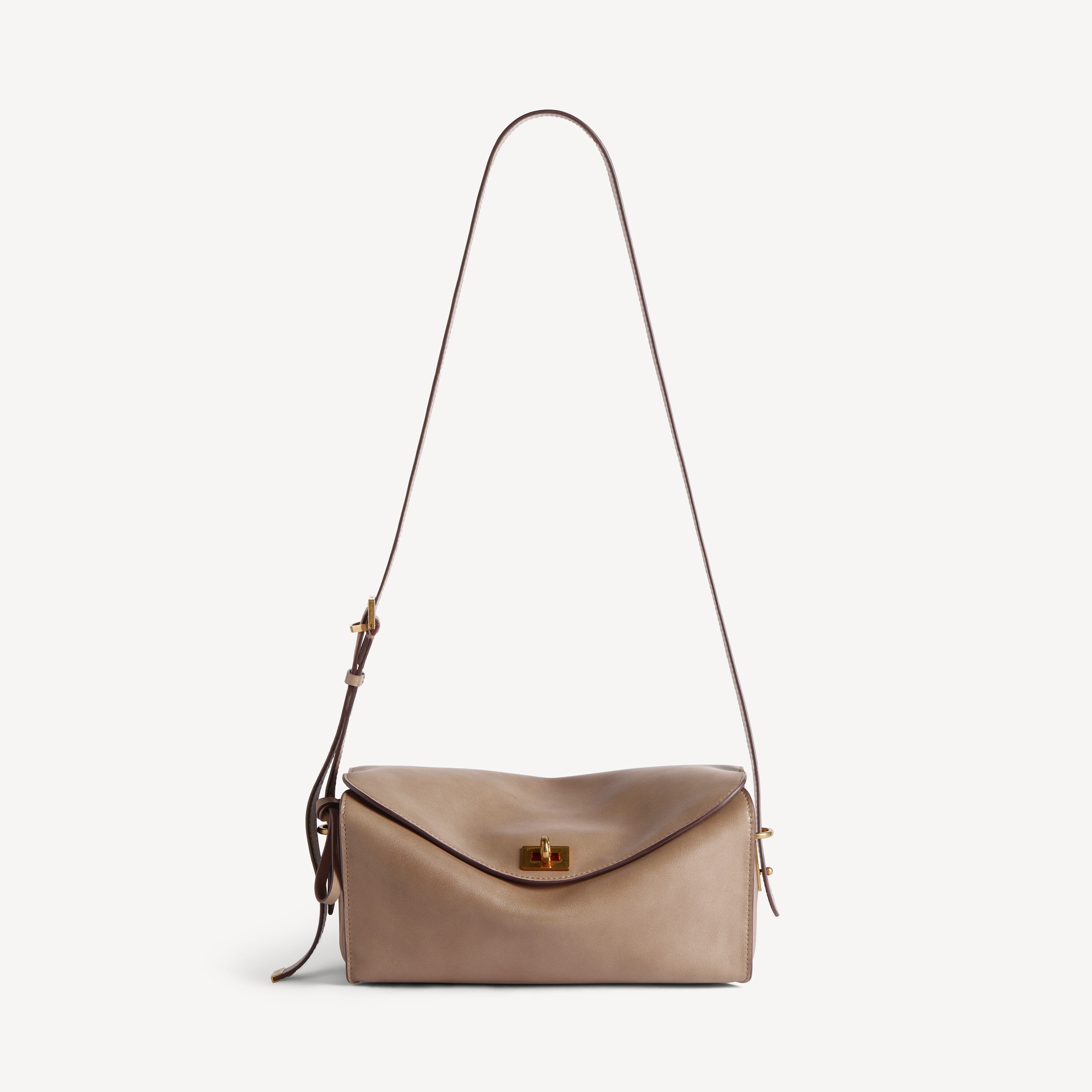 Balenciaga le 7 shoulder bag medium