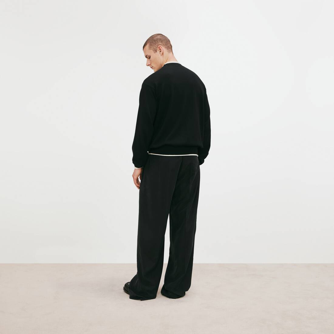 Men's Crewneck in Black/yellow | Balenciaga Estonia EN - Image 4