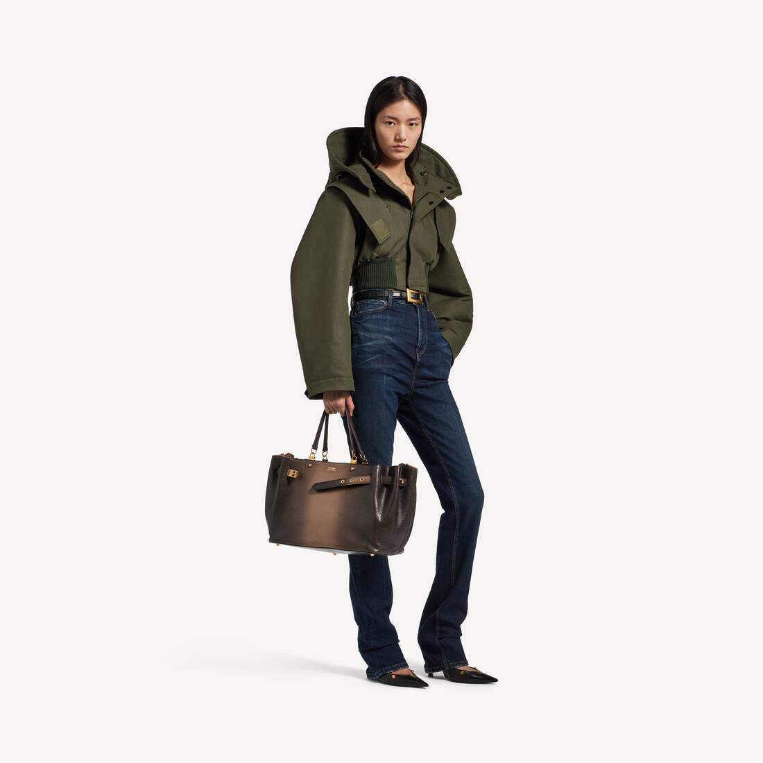 Women's Fan Carry All Bag Medium in Black/light Taupe | Balenciaga Netherlands EN - Image 7