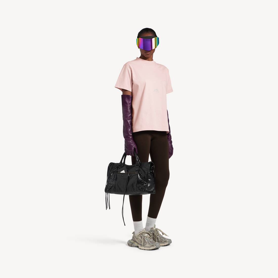 Women's Bodies Short Sleeves T-shirt in Dusty Pink | Balenciaga Republic Of Korea EN - Image 2