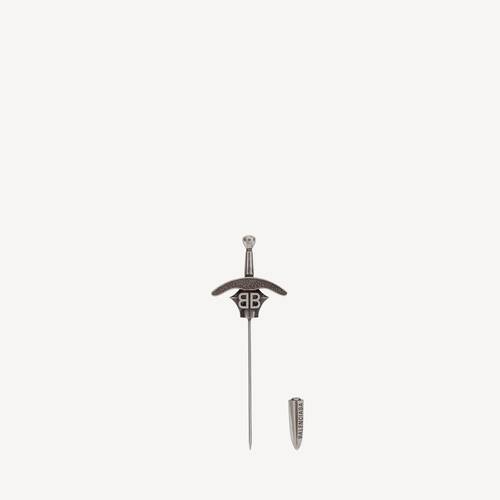 broche goth sword