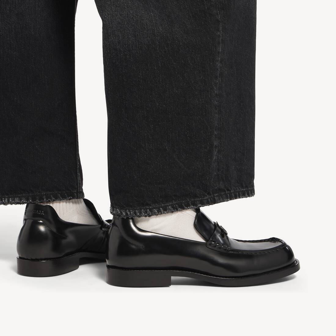 Men's Comfy Loafer in Black | Balenciaga Netherlands EN - Image 6