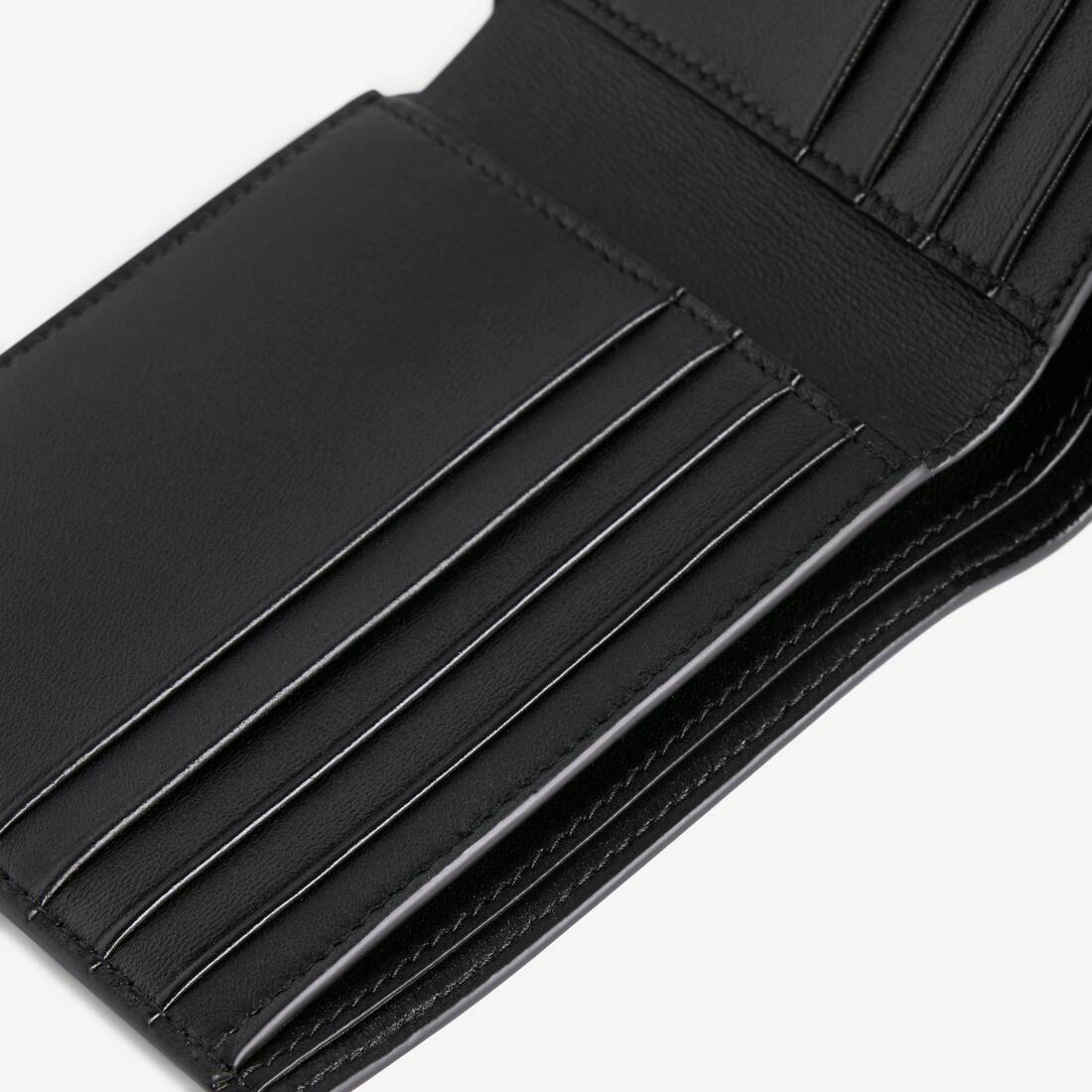 Men's Passport Square Folded Wallet in Black | Balenciaga Japan EN - Image 4