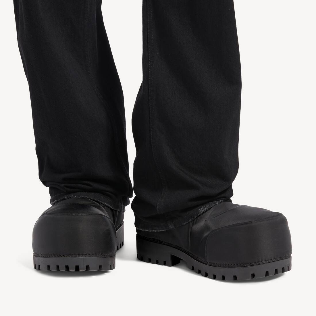 Alaska low boot