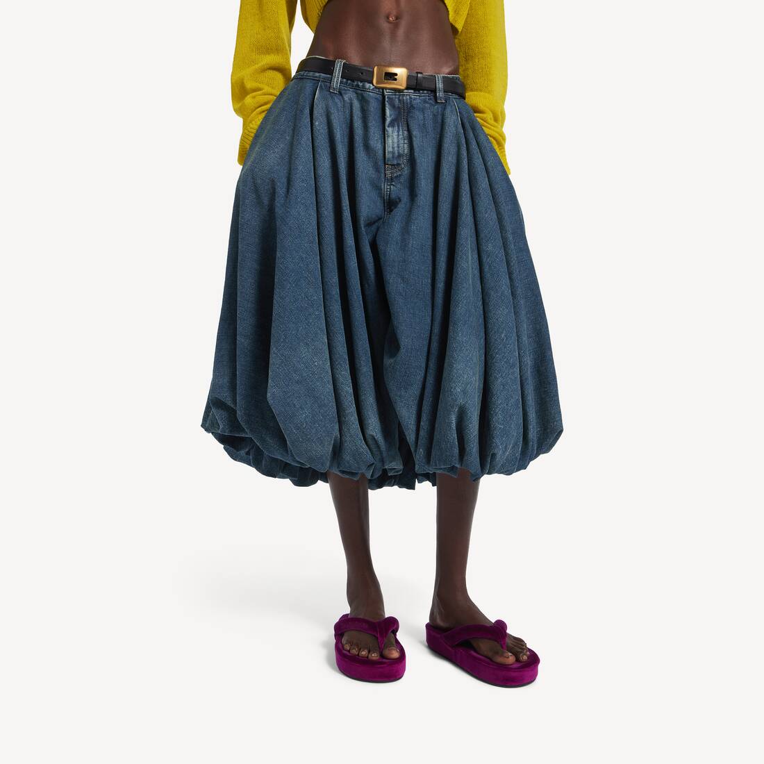 Women's Balloon Shorts in Dirty Vintage Blue | Balenciaga Taiwan Region EN - Image 5