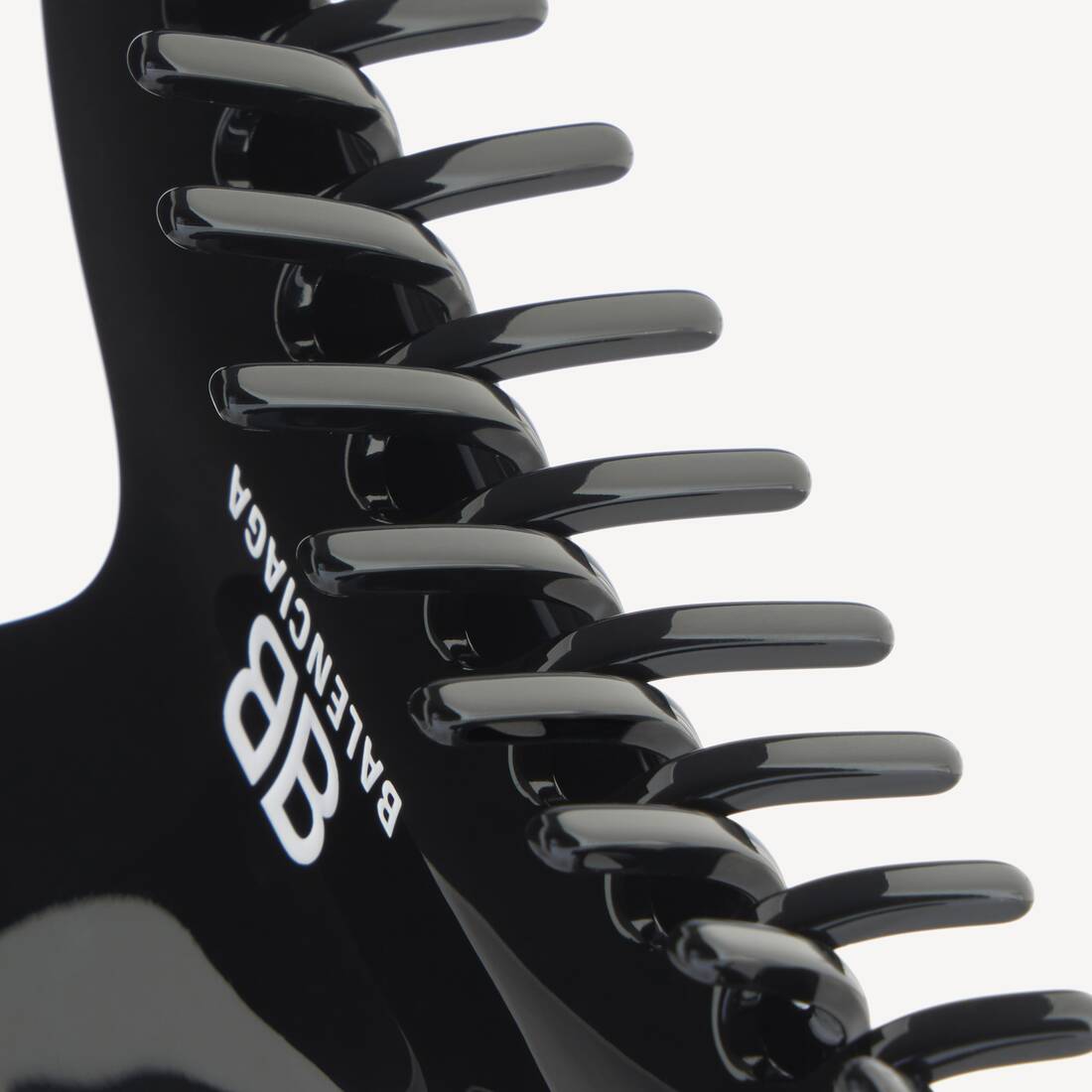 Women's Holli Hair Grip in Black/white | Balenciaga Taiwan Region EN - Image 3