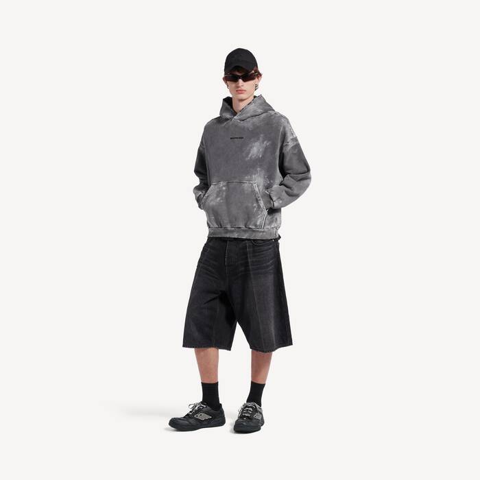 Men's Hamptons Worn-out Sneaker in Black - Men | Balenciaga Cyprus EN - Image 2