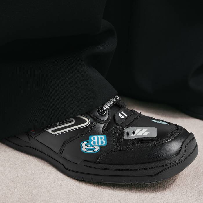 Men's Hamptons Stickers Sneaker in Black/multicolor - Men | Balenciaga Canada EN - Image 3