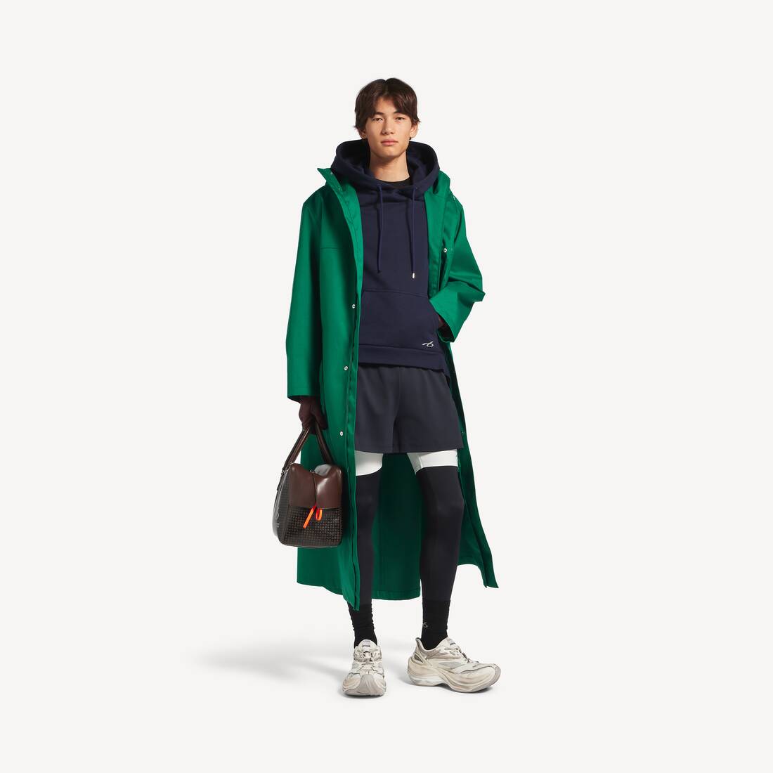 ネイビー/ホワイト の メンズ Techwear ショーツ | Balenciaga 日本 JA - Image 2