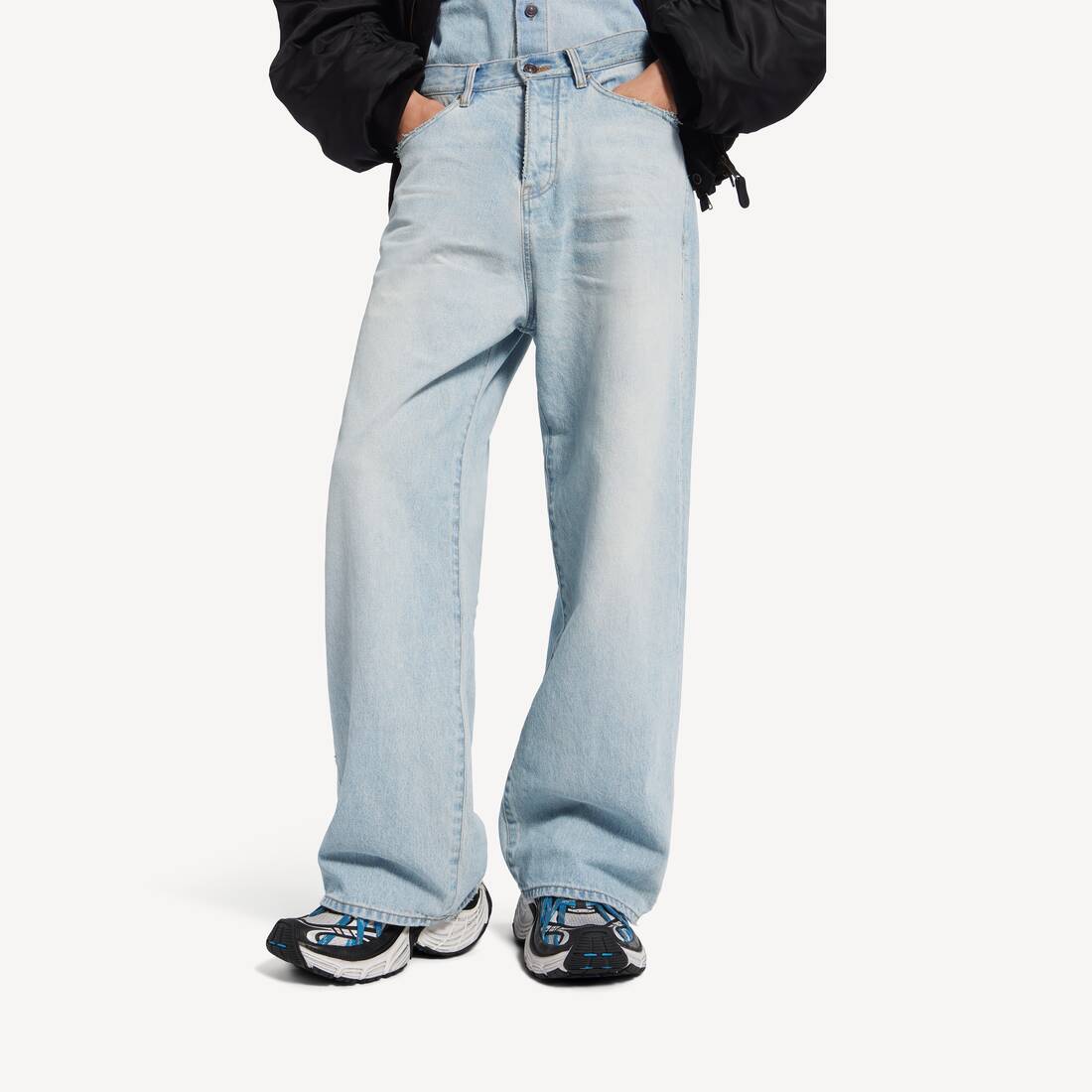 Men's Casual Pants in Light Blue | Balenciaga Netherlands EN - Image 5