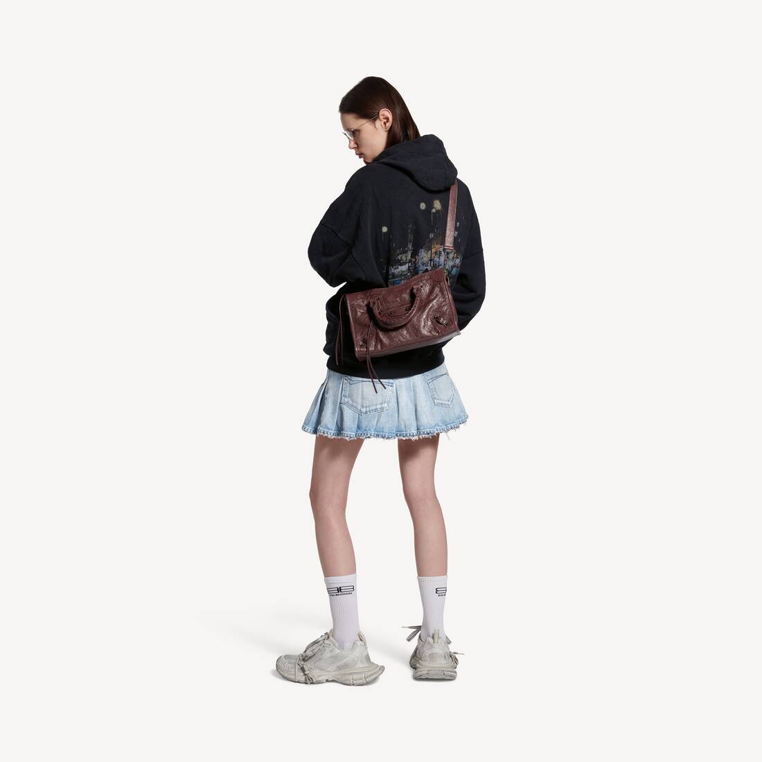 Bolsa Le City Pequena para Ela em Bord&ocirc;-escuro | Balenciaga Brasil PT - Image 9