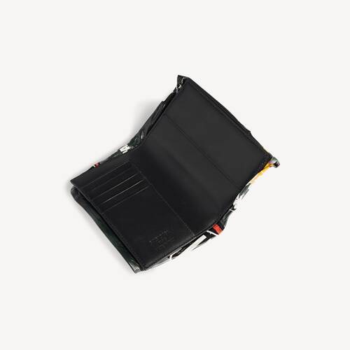 chips passport holder