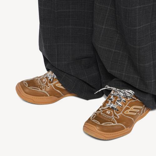 hamptons medium worn-out sneaker