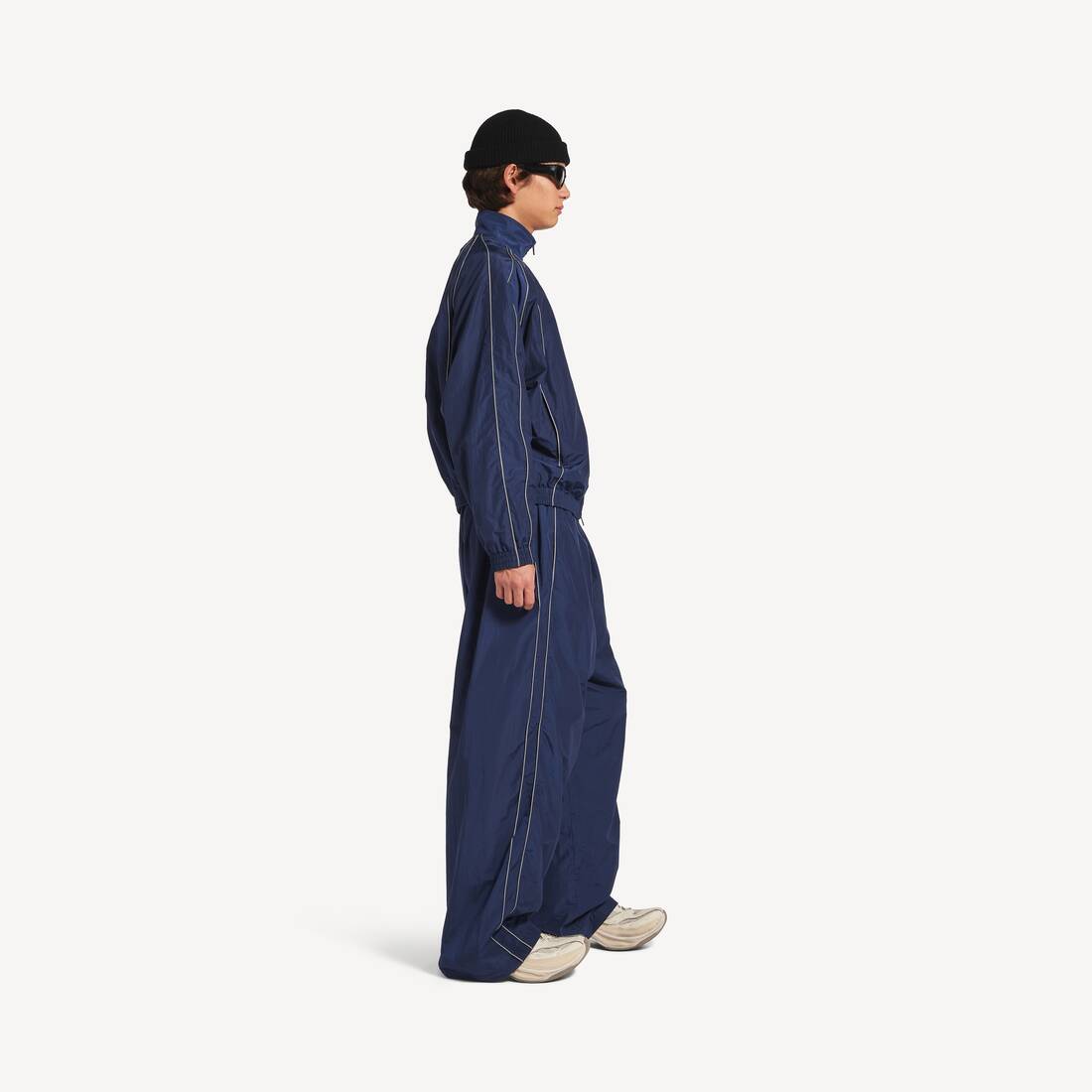Men's Bodies Tracksuit Jacket in New Dark Navy | Balenciaga Hong Kong SAR EN - Image 3