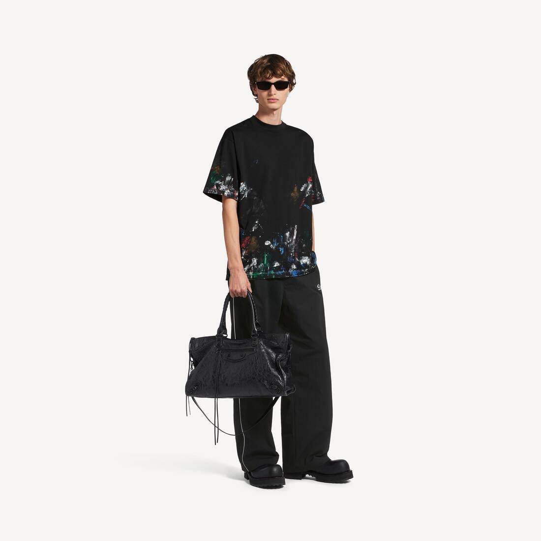 Le City Bag Large in Black | Balenciaga Australia EN - Image 9