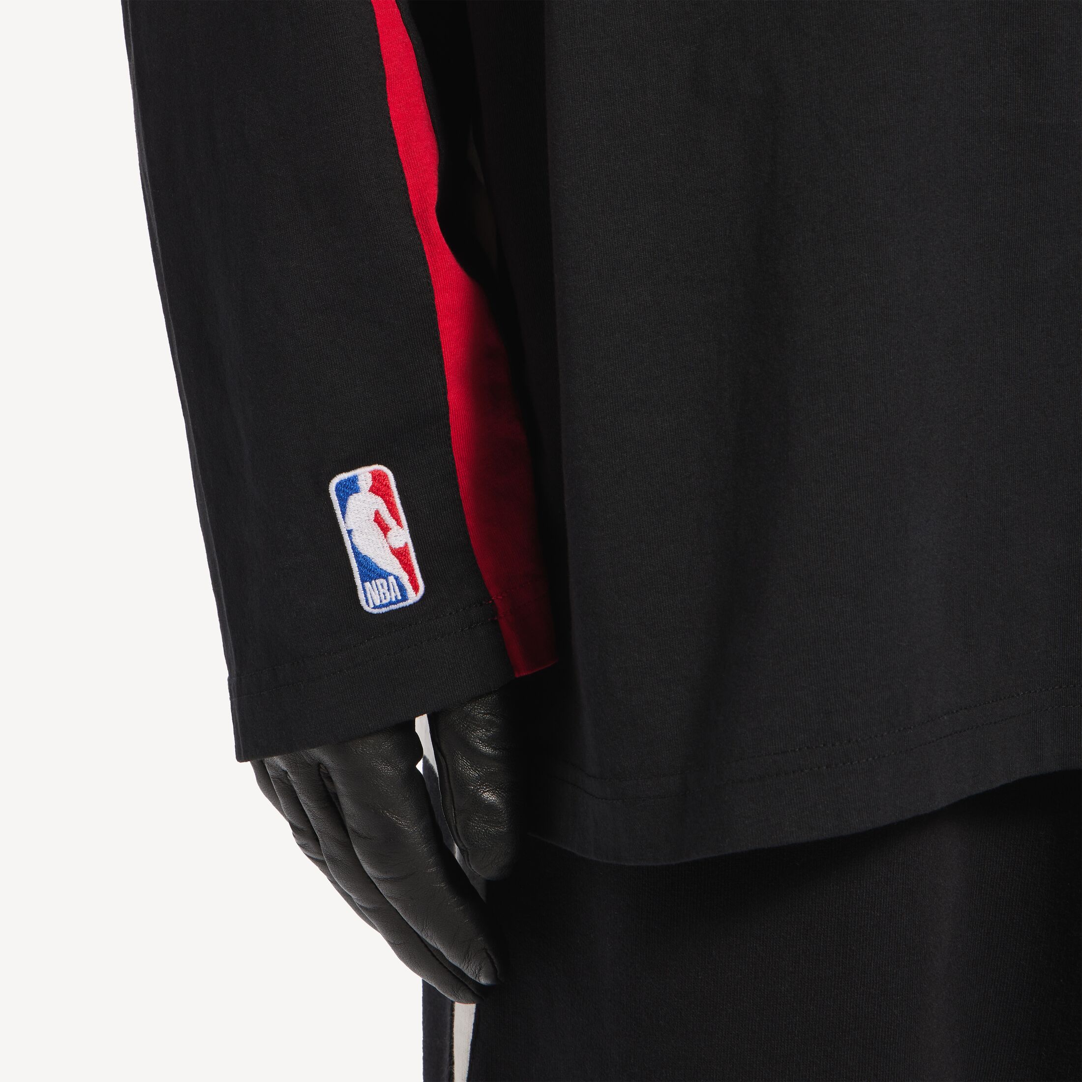 발렌시아가 남성 발렌시아가 | NBA 컬래버레이션 오버사이즈 긴소매 티셔츠 (블랙/멀티컬러) 864877TTVW21060