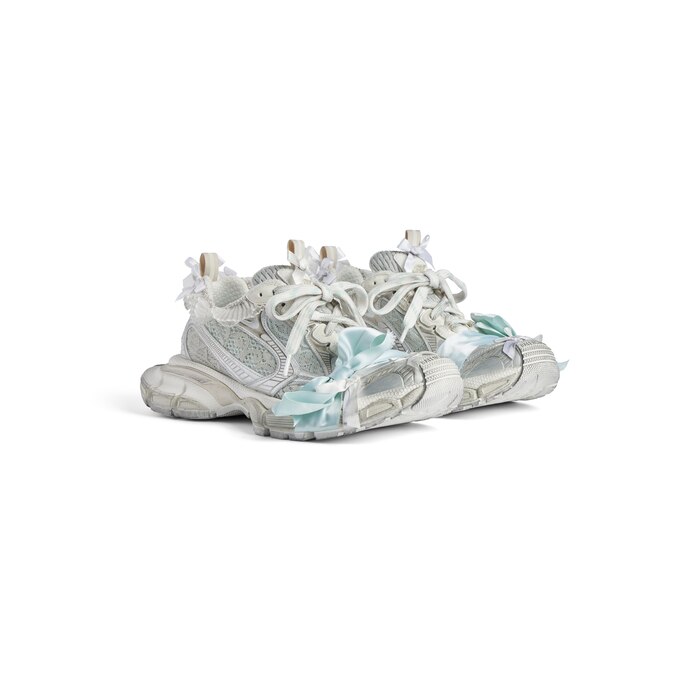 最終値下げ未使用 ♡ レアカラーバレンシアガトリプルS 厚底スニーカー36サイズ BALENCIAGA Triple S スニーカー 36サイズ 24cm 厚底 - メルカリ