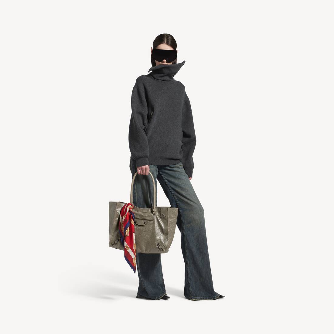 Women's Le City Tote Bag Medium in Army Green | Balenciaga Norway EN - Image 6