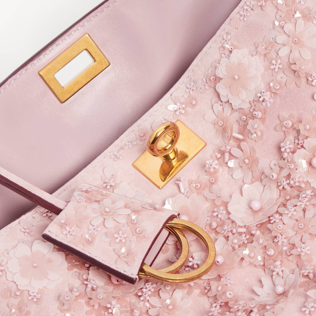 Women's Rodeo Handbag Mini in Rose Quartz | Balenciaga New Zealand EN - Image 6