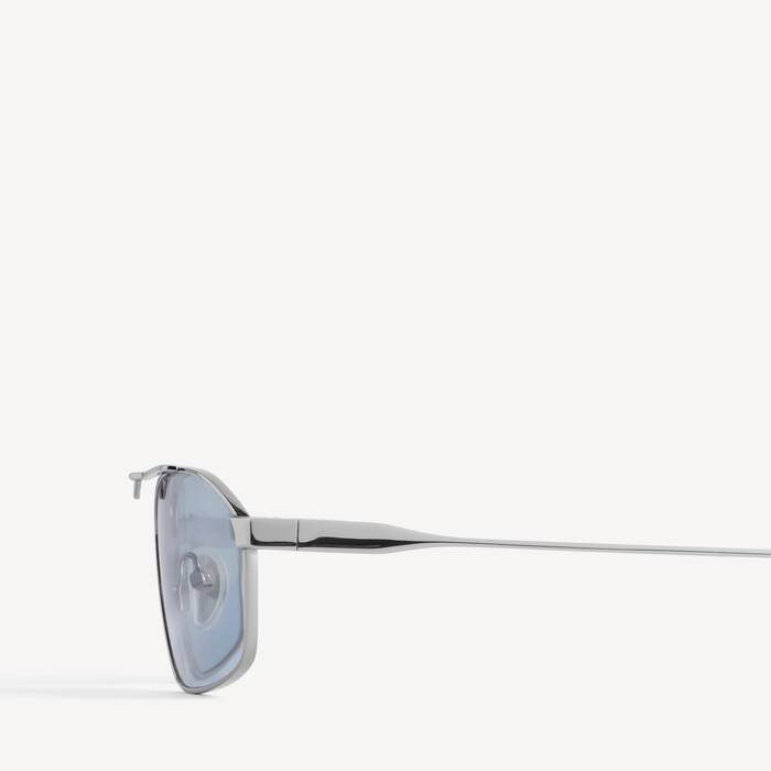 Men's Tag 3.0 D-frame Sunglasses in Silver - Men | Balenciaga United States EN - Image 2