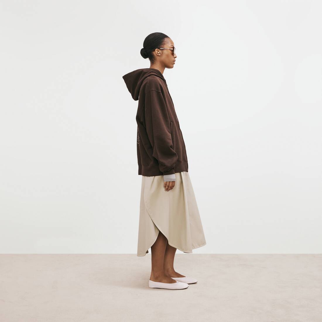 Women's Tulip Skirt in Light Beige | Balenciaga United States EN - Image 3