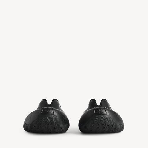 sneaker basketball mule