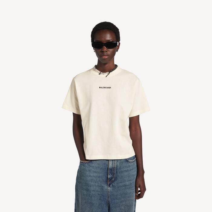 Balenciaga Back中号版型t恤 为 所有 在 米色 - 所有 | Balenciaga 新加坡 ZH - Image 1