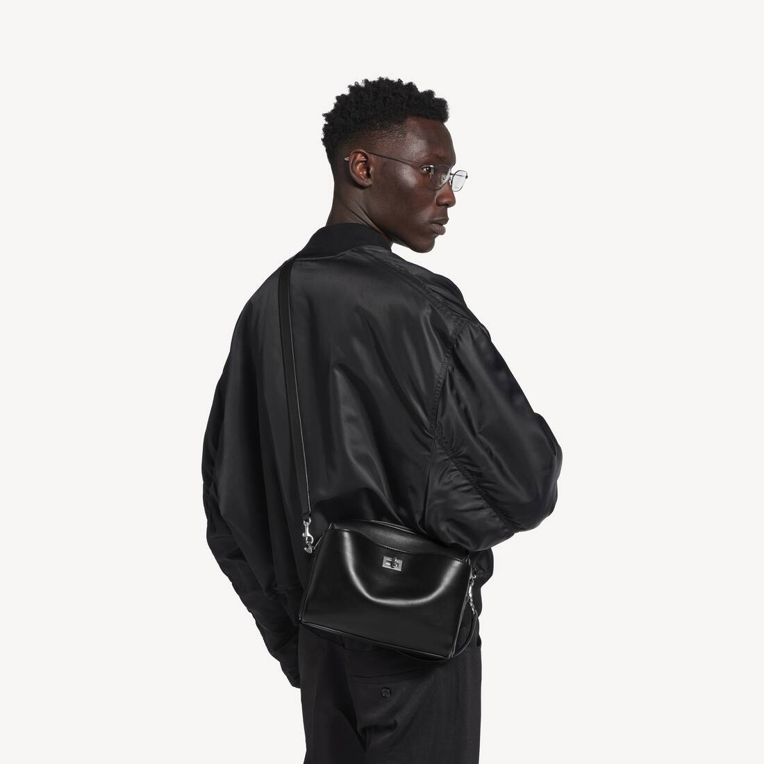 Men's Rodeo Camera Bag in Black | Balenciaga United Kingdom EN - Image 9