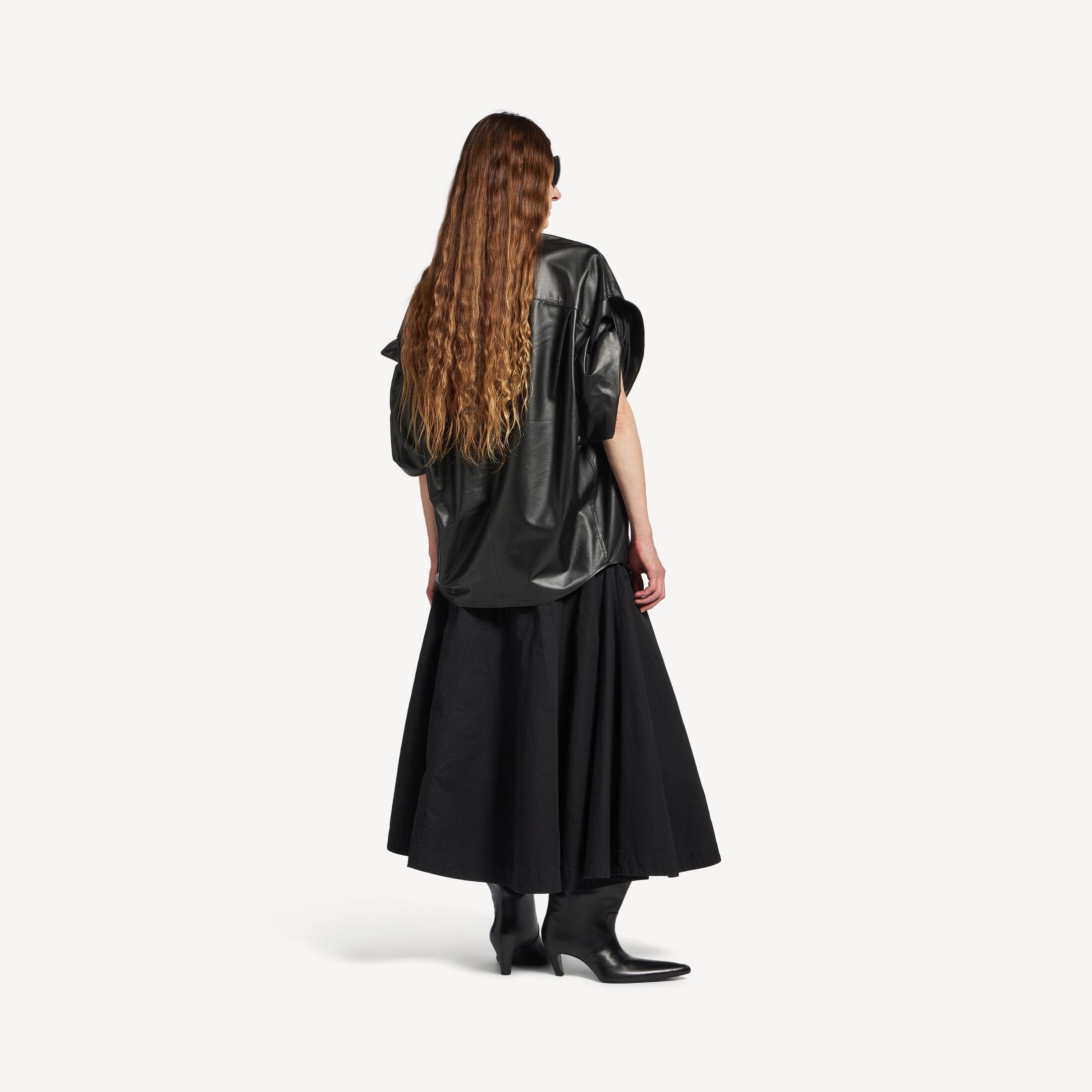 tucked sleeves shirt