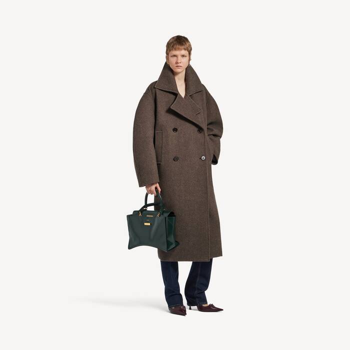 ダークブラウン の ウィメンズ ロング Cocoon コート  - ウィメンズ | Balenciaga 日本 JA - Image 1