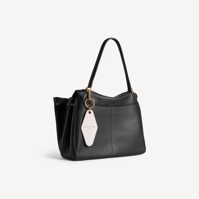 fragrance room key charm