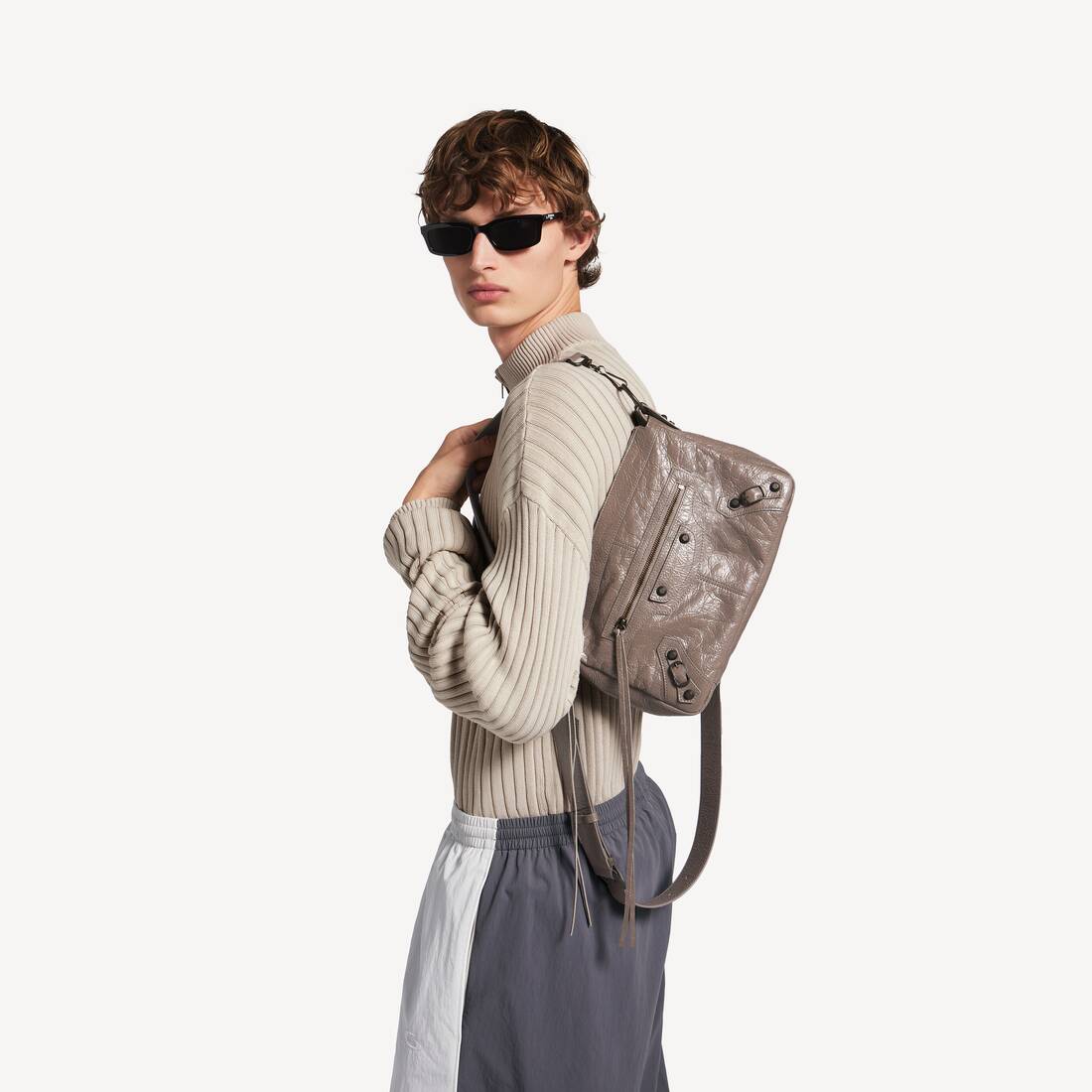 Men's Le City Moto Small in Dark Noix | Balenciaga Zimbabwe EN - Image 8