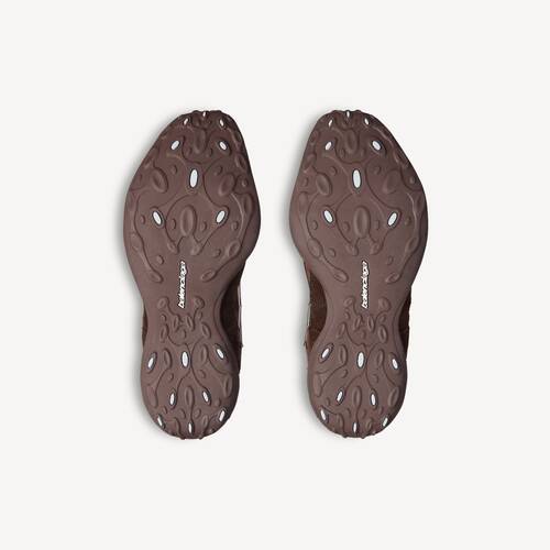 먼데이 울트라 스니커즈