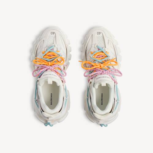 sneaker track trail laces
