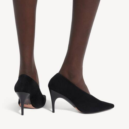 duchesse pump