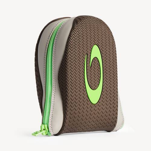 pocket sneaker