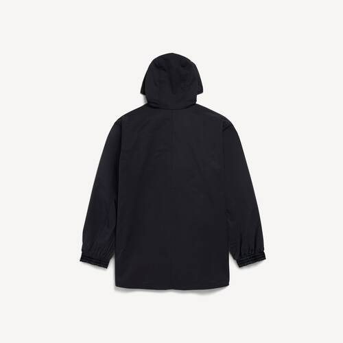 techwear windbreaker