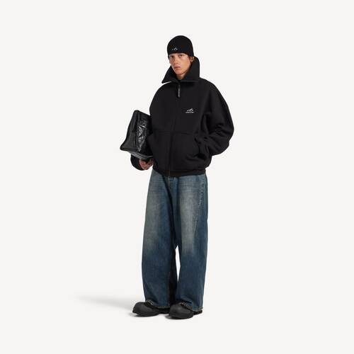 bodies round fit zip-up hoodie