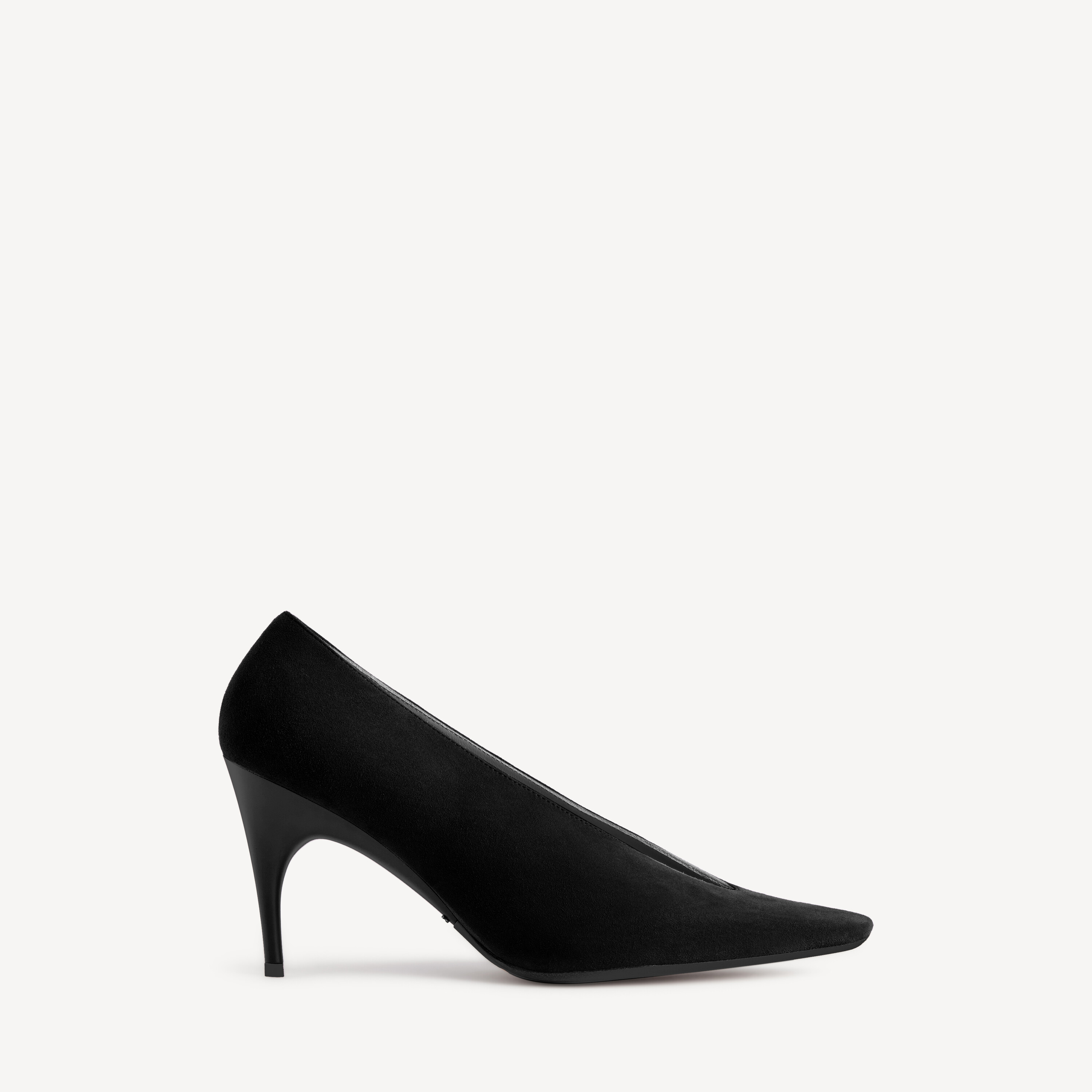 Balenciaga duchesse pump