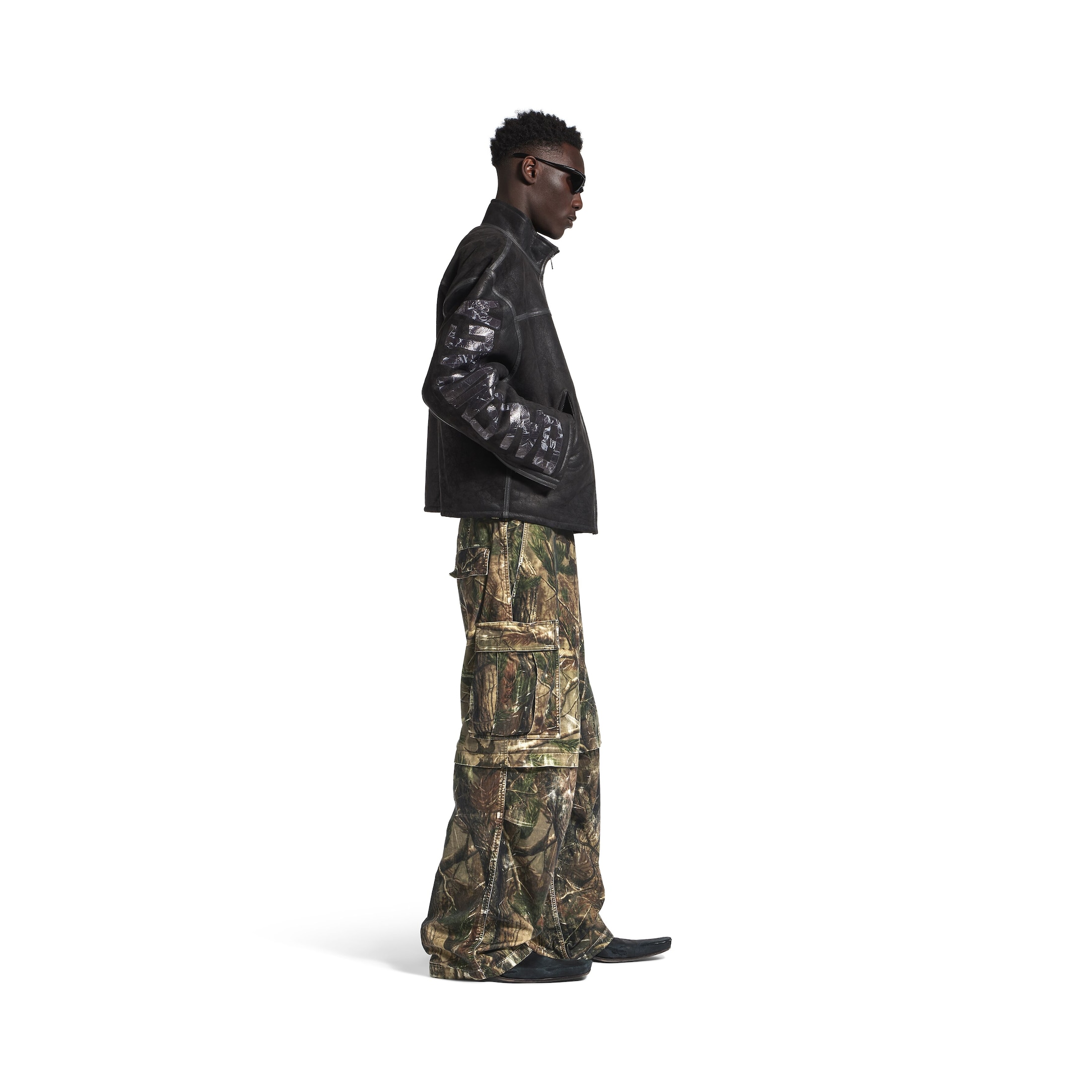 baggy cargo pants