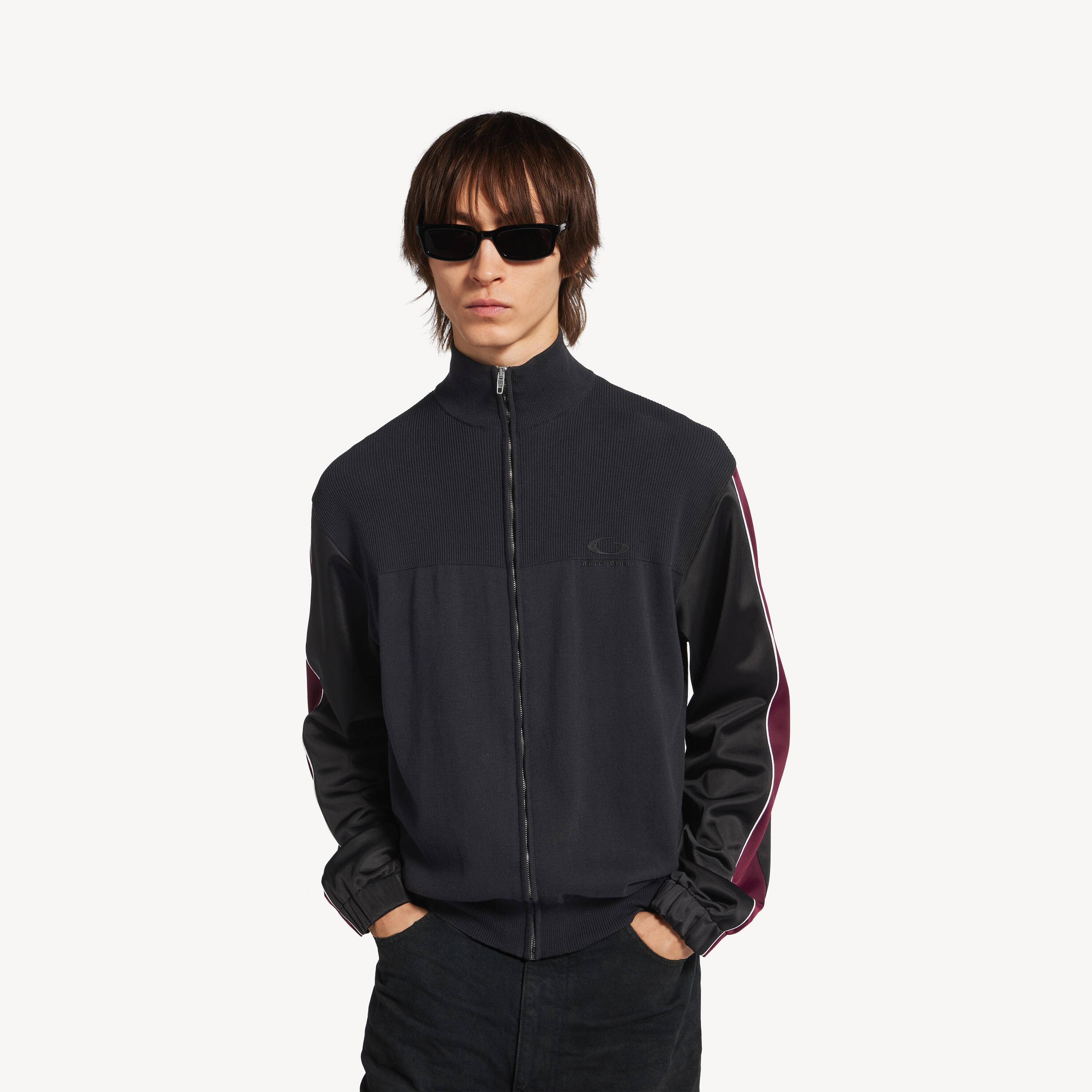 h*u様 BALENCIAGA ブラック ニットポロセーター BALENCIAGA（バレンシアガ） 23AW ロゴラバーパッチ ダブルフェイス