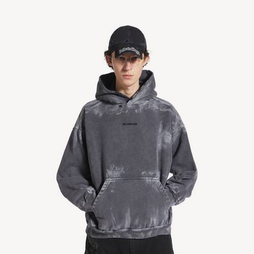 balenciaga back medium fit hoodie 