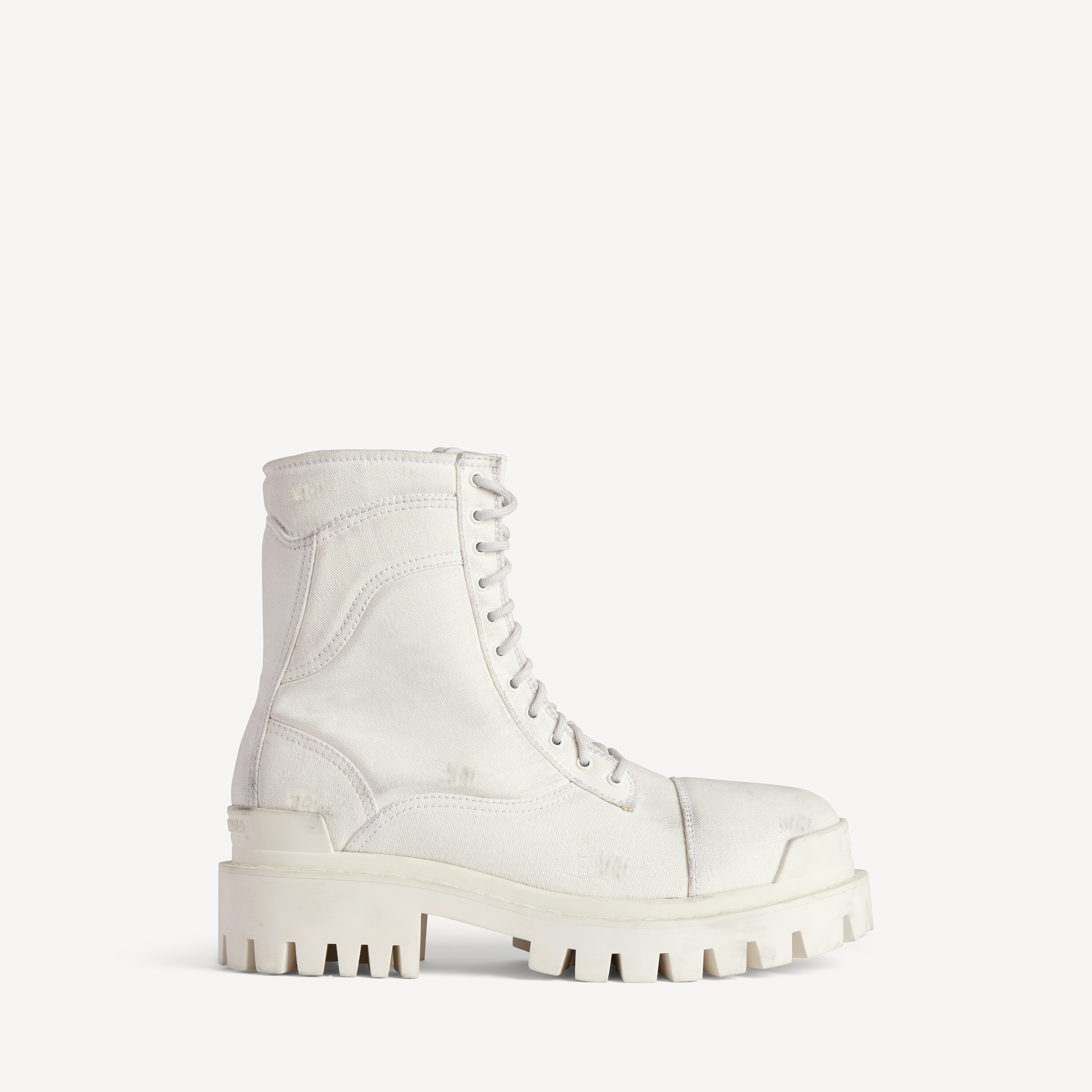Balenciaga combat strike boot