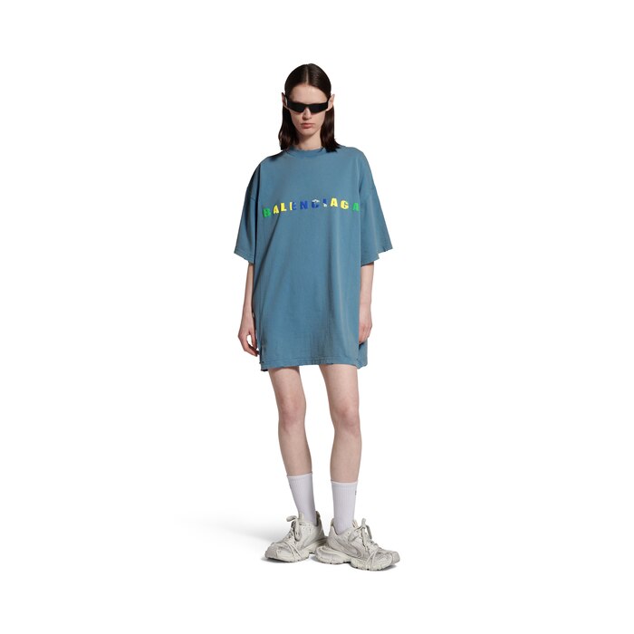 international t-shirt oversized