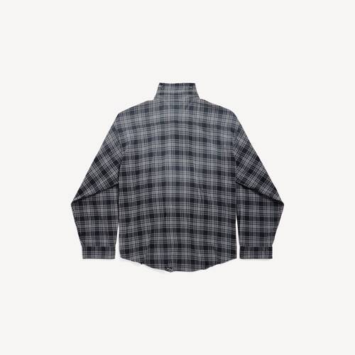 zip-up shirt