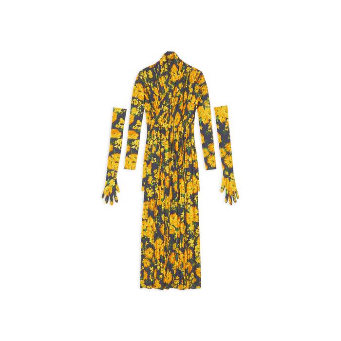 yellow bouquet cycling draped kleid