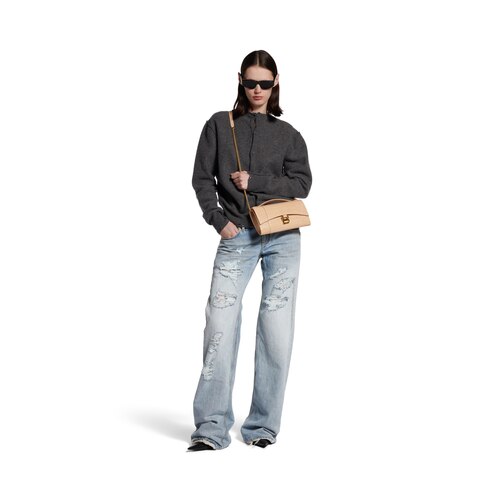 hourglass pochette with chain