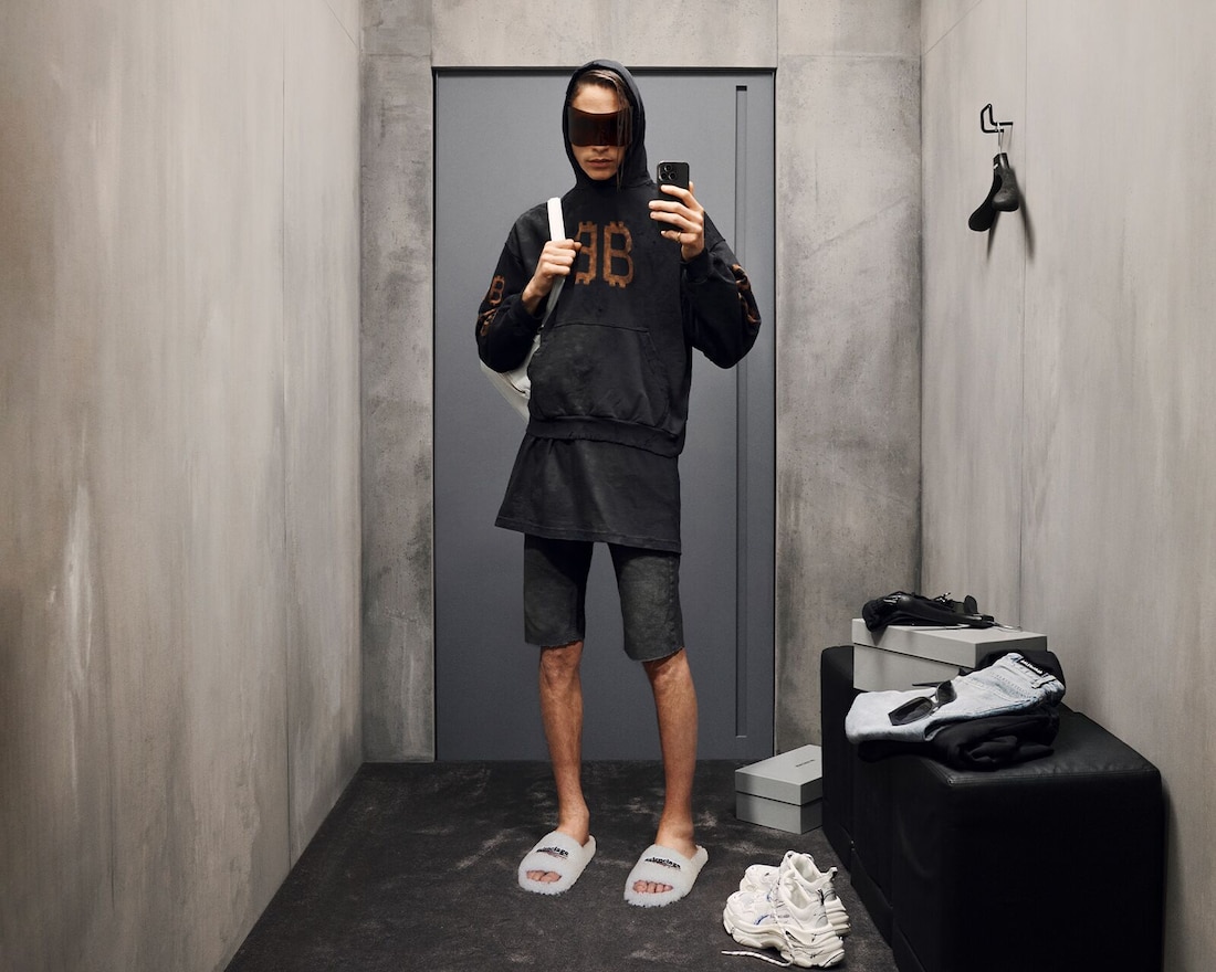 Men's Sweatshirts & Hoodies | Balenciaga US