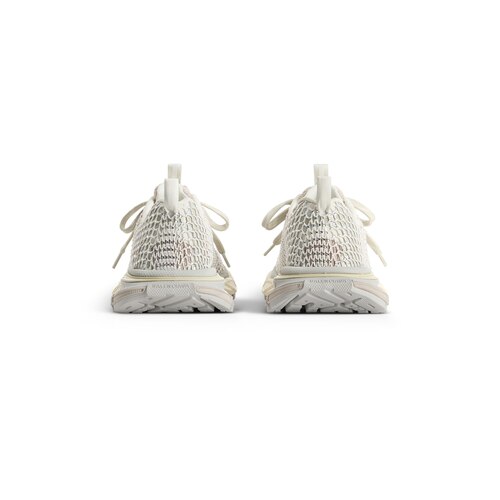 3xl fishnet sneaker 