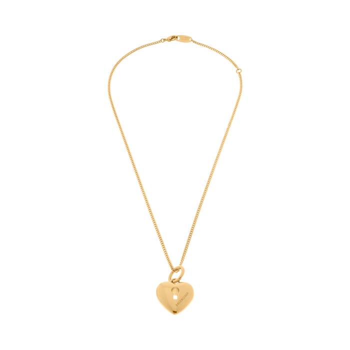 amour heart necklace 